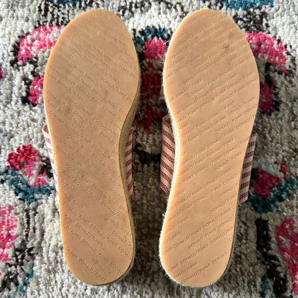 DONALD PLINER CHATCHA ESPADRILLE RASPBERRY WHITE SUMMER SANDAL PLATFORMS SHOES
